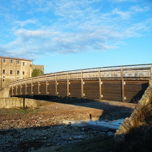 cercasi geometra terrarossa pontremoli